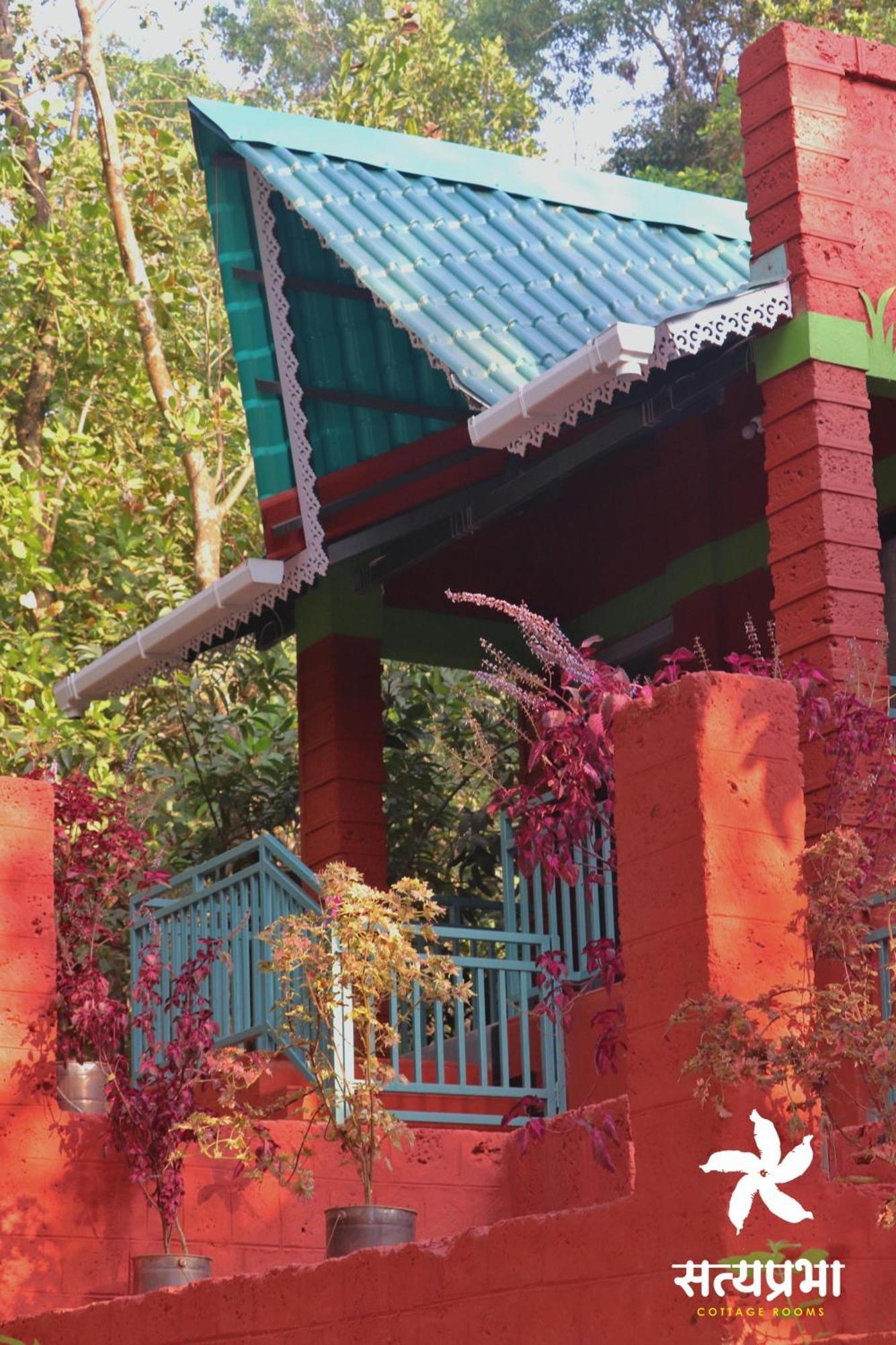 Satyaprabha Cottage Rooms Kudal  Exterior photo